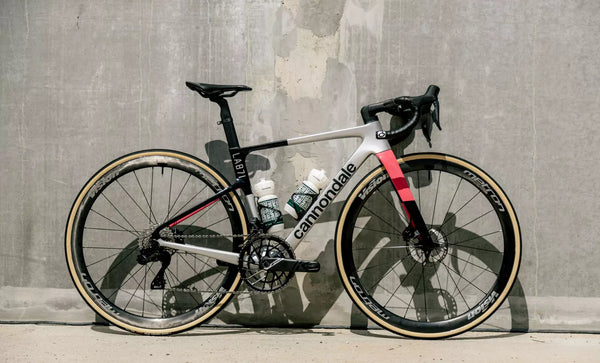 2023 Cannondale SuperSix EVO 4 Hi MOD with Shimano DuraAce group set Team TIBCO SVB